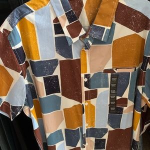 NWT Sean John Multicolored Button Down Shirt